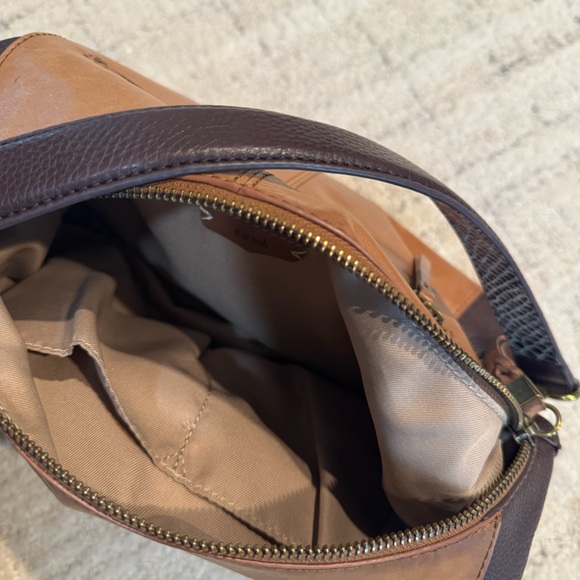 The Sak Alameda Hobo Bag in Leather - Picture 6 of 6